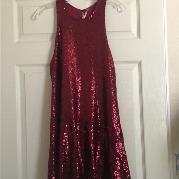 Sequin red party/costume dress - Picture 1 of 2